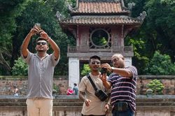 Gần 15 triệu lượt khách đến Hà Nội trong 5 tháng đầu năm