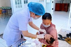Đủ vi chất dinh dưỡng giúp trẻ phát triển toàn diện