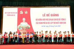 120 học viên hoàn thành lớp bồi dưỡng kiến thức quốc phòng - an ninh