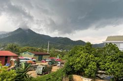Cảnh báo dông, lốc, sét, mưa đá và mưa lớn cục bộ