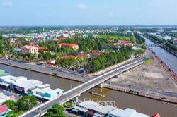 Xã Phước Long và Xã Hồng Dân đạt tiêu chuẩn thành lập phường