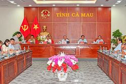 Tinh thần trách nhiệm và sự tận tụy của cán bộ phải được đặt lên hàng đầu