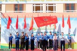 Khơi nguồn tăng trưởng từ sức trẻ
