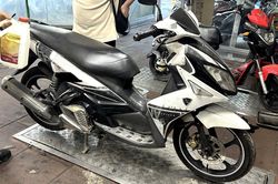 Xăng E10 bị nghi ngờ làm xe chết máy, thợ sửa chữa chỉ ra nguyên nhân bất ngờ