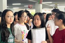Hôm nay, gần 125.000 thí sinh làm thủ tục dự thi lớp 10 tại Hà Nội