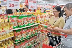 Bán lẻ tăng tốc kích cầu, tạo lực đẩy cho tăng trưởng 2 con số