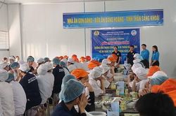 Xã Đan Phượng quan tâm chăm lo thiết thực cho người lao động