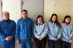 Hoãn xử vụ nhận hối lộ, 'chạy' giấy phép hành nghề y, dược