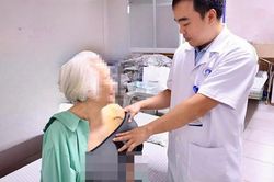 Đi khám vì nghi ngờ dấu hiệu đột quỵ, bác sĩ phát hiện nguyên nhân bất ngờ