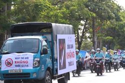 Vạch trần 'bẫy' thuốc lá điện tử đang len lỏi vào giới trẻ