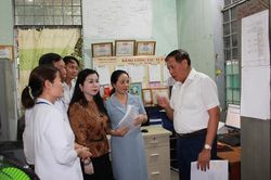 Thứ trưởng Đỗ Xuân Tuyên: Đưa y tế đến gần dân, lấy phòng bệnh làm trọng tâm