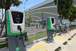 Lắp bổ sung trạm sạc điện trên cao tốc Bắc-Nam