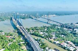 Triển khai sắp xếp ấp, khóm, khu phố; khẩn trương bố trí người hoạt động không chuyên trách cấp xã