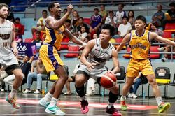 Nội binh tỏa sáng, Saigon Heat ngược dòng trước Nha Trang Dolphins