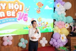 Ngày 1/6 trong bệnh viện: Giữ trọn tuổi thơ cho những 'chiến binh nhí'