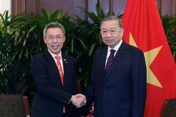 Tổng Bí thư, Chủ tịch nước Tô Lâm tiếp lãnh đạo các doanh nghiệp và tổ chức tài chính lớn của Singapore