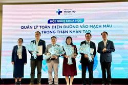 100 bác sĩ, chuyên gia y tế tham dự hội nghị khoa học tại Cần Thơ