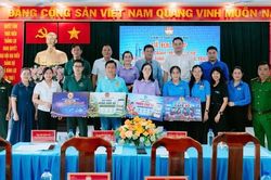 TPHCM: Xã Bình Lợi ra mắt công trình 'Mặt trận số'