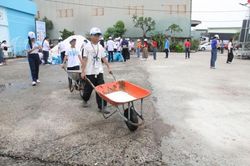 'Nghệ nhân nhí' ở làng nghề truyền thống