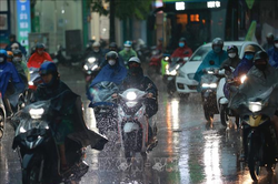 Thời tiết hôm nay (30-5): Đề phòng mưa dông, sét tái diễn, nguy cơ ngập cục bộ