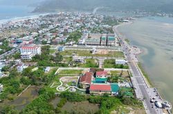 Nghiên cứu xây dựng cầu kính ngắm vịnh Lăng Cô tạo điểm nhấn du lịch