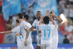 Cựu sao U23 Việt Nam nghỉ thi đấu hết năm 2026