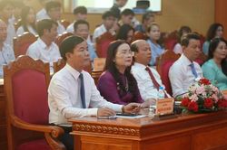 Vinh danh tài năng trẻ, thắp sáng khát vọng hiếu học tại Quảng Trị