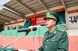 Người thầy gieo tri thức từ thực tiễn biên cương