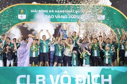 Công Phượng chói sáng, Đồng Nai chính thức giành vé lên V-League