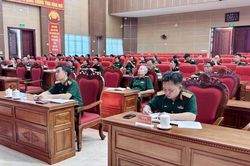 VKSQS khu vực 42 phối hợp tuyên truyền, phổ biến, giáo dục pháp luật tại Bộ Chỉ huy quân sự TP Huế