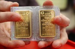 Giá vàng sáng 30/5 hồi phục nhẹ, vàng miếng SJC tăng 500.000 đồng/lượng