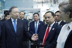 Tổng Bí thư, Chủ tịch nước Tô Lâm thăm Nhà máy mẫu cho công nghệ sản xuất tiên tiến