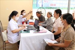 Ninh Bình: Ra quân khám sức khỏe định kỳ, khám sàng lọc miễn phí cho người dân