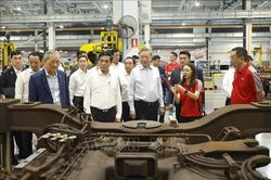 Tổng Bí thư, Chủ tịch nước Tô Lâm thăm Trung tâm Thử nghiệm đường sắt Singapore