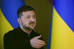 Tình báo Ukraine cảnh báo Nga chuẩn bị mở đợt tấn công quy mô lớn
