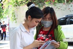 Thí sinh tự tin đạt điểm tối đa môn tiếng Anh thi vào lớp 10 Hà Nội
