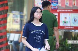 Thí sinh tự tin đạt điểm tối đa môn tiếng Anh thi vào lớp 10 Hà Nội