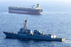 Mỹ tuyên bố dỡ phong tỏa hải quân với Iran