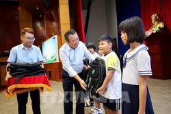 Tây Ninh trao học bổng, xe đạp dịp Tháng hành động vì trẻ em 2026