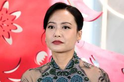 Diễn viên Hồng Ánh bị mất kim cương?