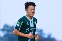 Lương Xuân Trường ghi bàn sau 4 năm, giành chức vô địch đầu tiên