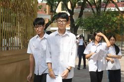 Đề thi Tiếng Anh vào lớp 10 Hà Nội: Thí sinh muốn đạt điểm cao phải hiểu ngữ cảnh và có khả năng suy luận