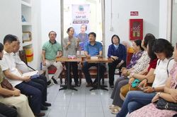 Chuyên gia kinh tế Phạm Chi Lan gặp gỡ doanh nghiệp tỉnh An Giang