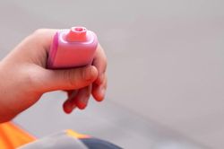 Cuộc chiến chống 'cái bẫy' của thuốc lá thế hệ mới