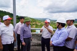 Chủ động, quyết liệt triển khai các phương án phát triển kinh tế - xã hội
