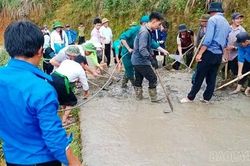 Tà Xi Láng phát huy nội lực xây dựng nông thôn mới