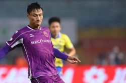 Mạc Hồng Quân và 14 năm thăng trầm tại V.League: Không hối hận dù đối mặt kịch bản trụ hạng khắc nghiệt