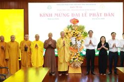 Thái Nguyên: Bí thư Tỉnh ủy Trịnh Xuân Trường thăm, chúc mừng Đại lễ Phật đản Ban Trị sự GHPGVN tỉnh