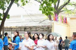 Một thí sinh vi phạm quy chế, 390 thí sinh vắng mặt trong buổi thi đầu tiên vào lớp 10