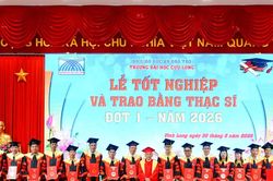 Trường Đại học Cửu Long trao bằng tốt nghiệp cho 157 tân thạc sĩ